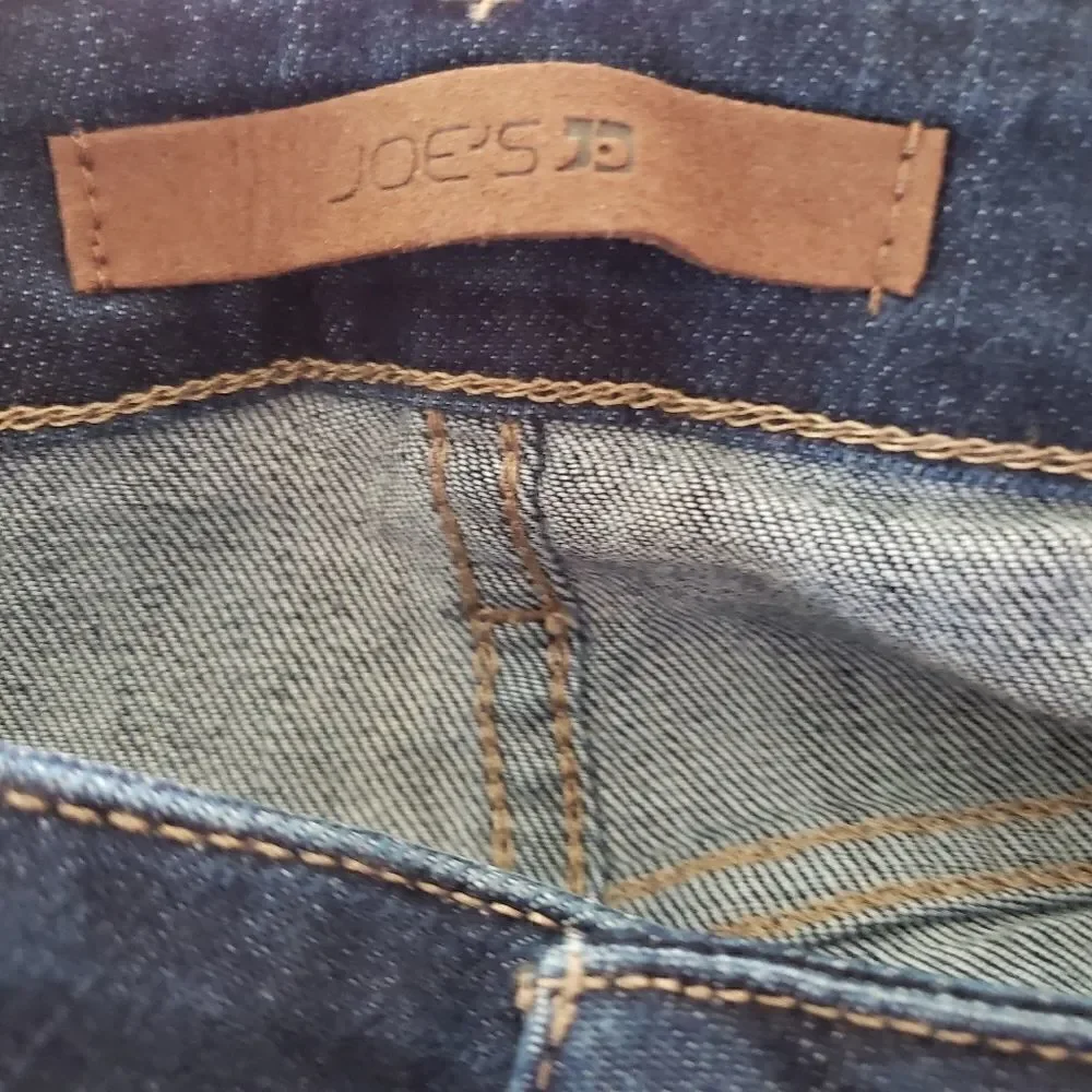 Joe's Skinny Assemtric Ankle Jeans